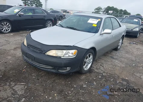 2001 Lexus Es 300 300 из США, поврежденный, VIN JT8BF28G910291019